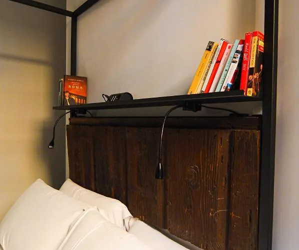 Romaresidence Trastevere בית הארחה רומא